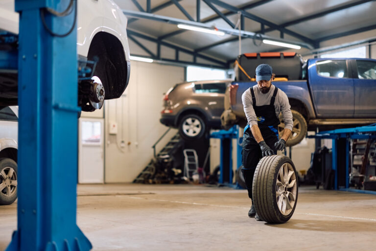 Do I Have to Use the Repair Shop My Insurance Company Recommends?